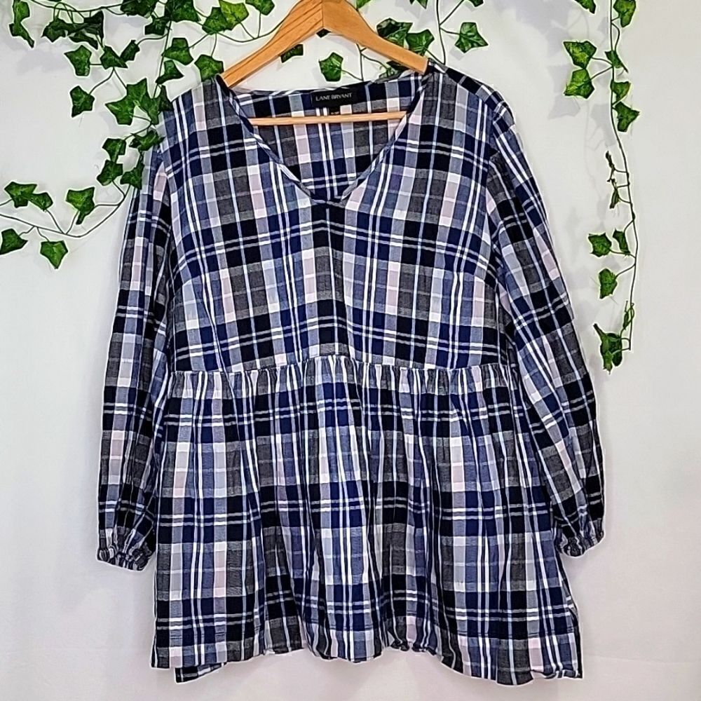 Lane Bryant. Plaid. Tiered Blouse. Size 18/20P. EUC
